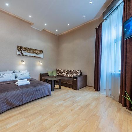 קייב Apartments On Besarabka מראה חיצוני תמונה