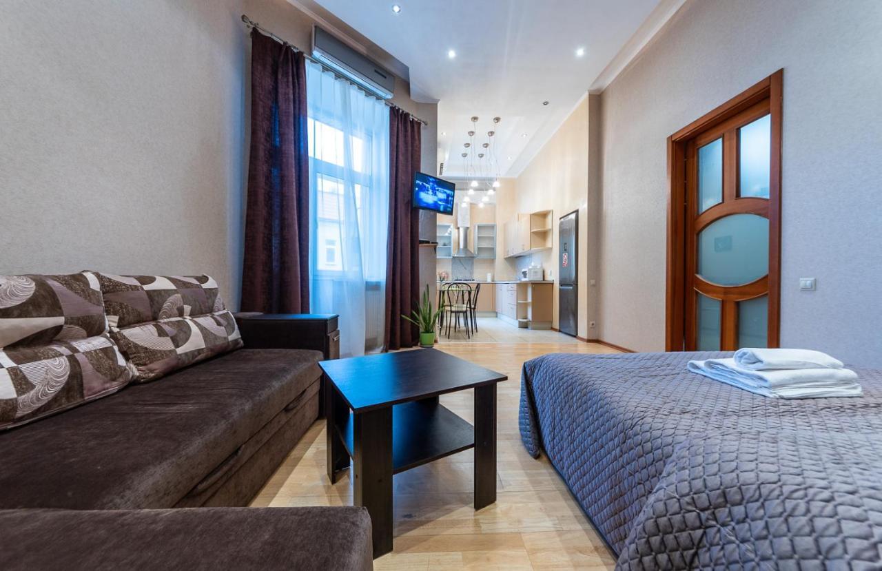 קייב Apartments On Besarabka מראה חיצוני תמונה
