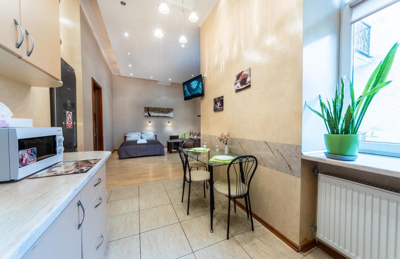 קייב Apartments On Besarabka מראה חיצוני תמונה