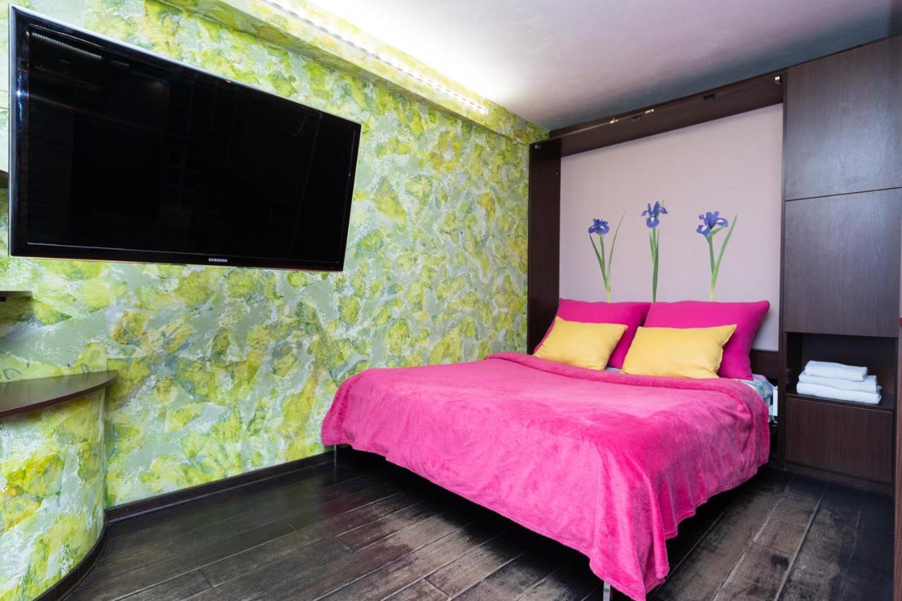 קייב Apartments On Besarabka מראה חיצוני תמונה